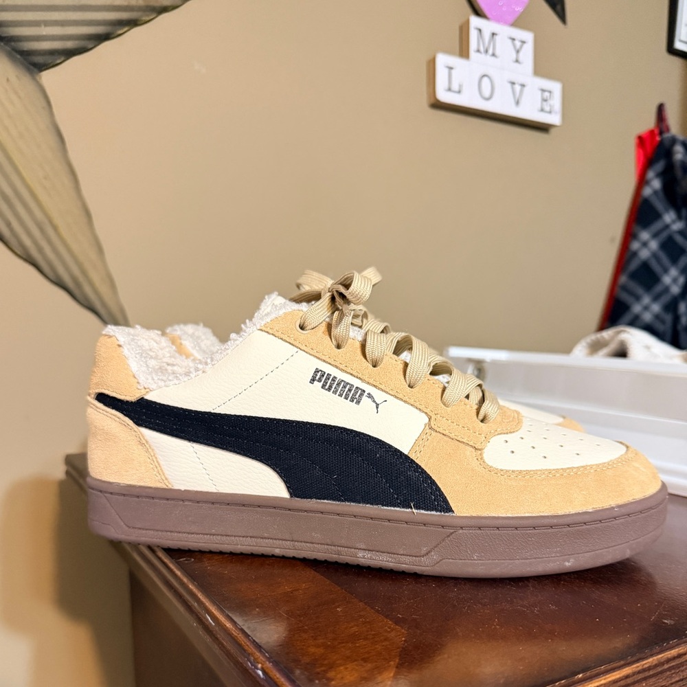 NWOT Puma Caven 2.0 'Time Off' sneaker in the Alpine Snow/Black/Sand Dune